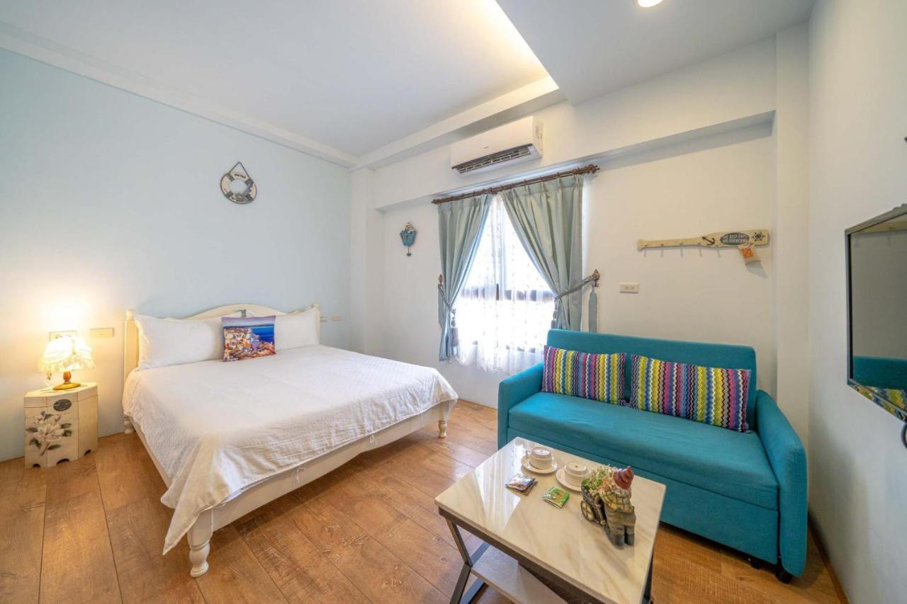 Aurora Castle Guest House Luodong Exterior photo